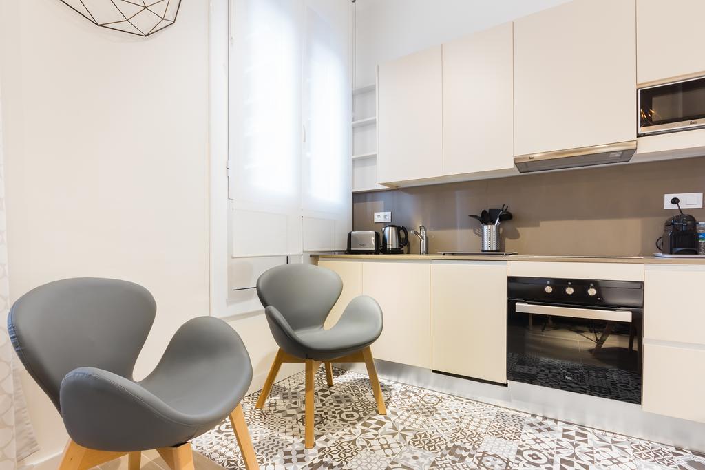 Barcelona Apartments Marina 124 ภายนอก รูปภาพ
