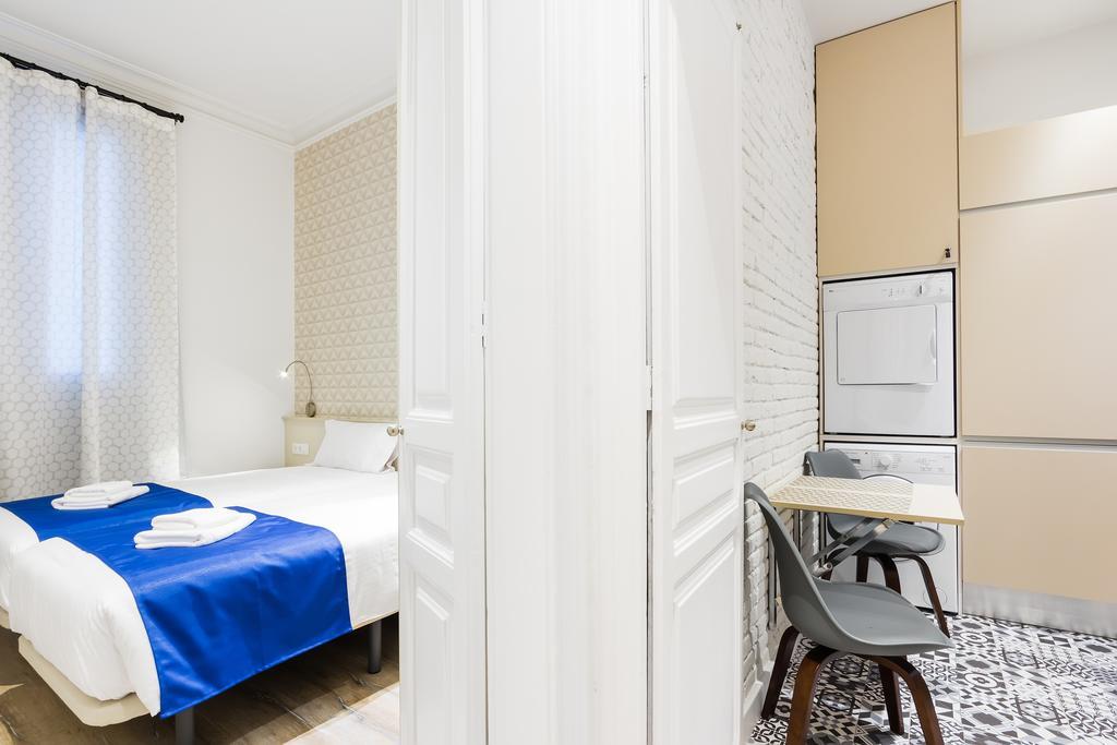 Barcelona Apartments Marina 124 ภายนอก รูปภาพ