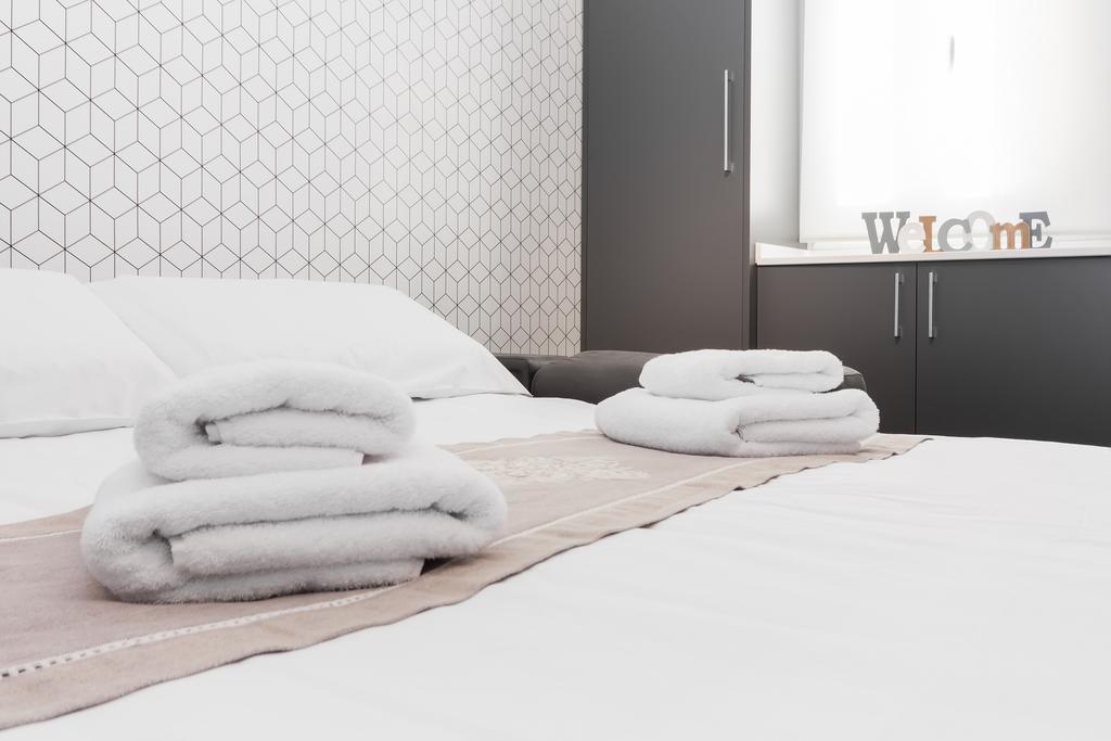 Barcelona Apartments Marina 124 ภายนอก รูปภาพ
