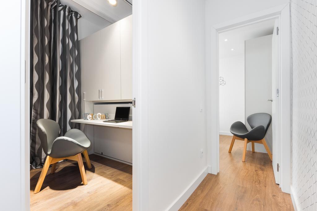 Barcelona Apartments Marina 124 ภายนอก รูปภาพ