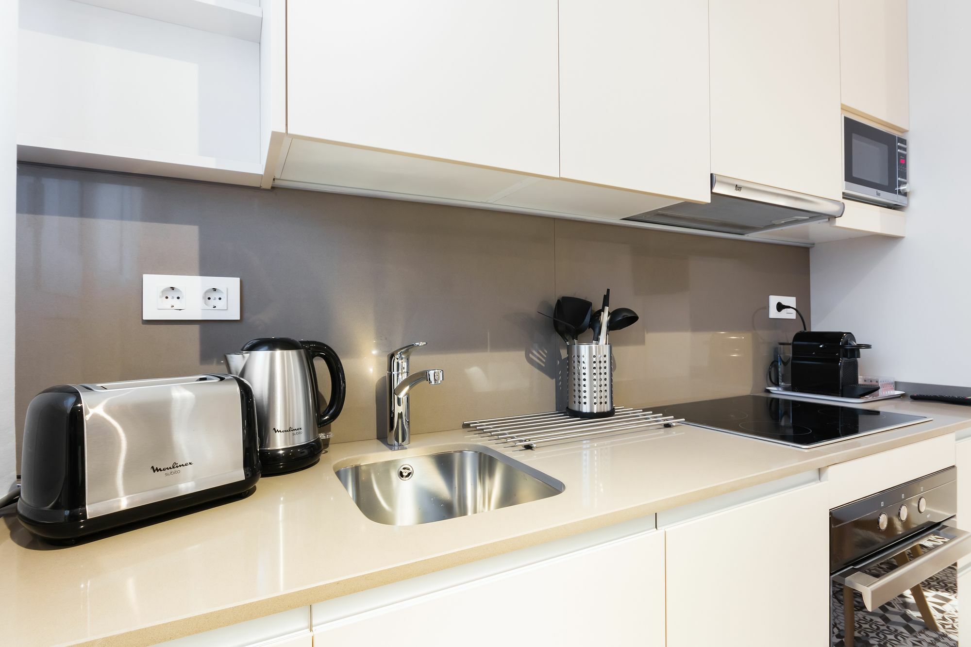 Barcelona Apartments Marina 124 ภายนอก รูปภาพ