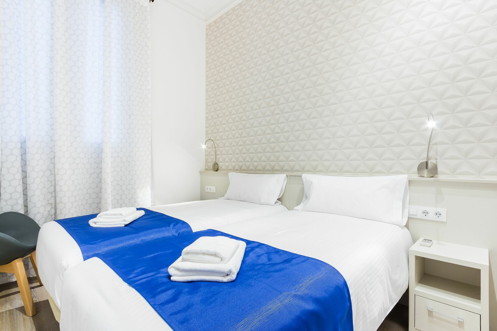 Barcelona Apartments Marina 124 ภายนอก รูปภาพ